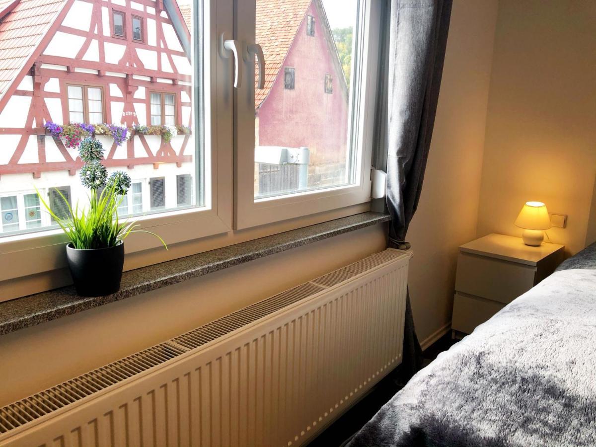 Lisas Gaestehaus Neckartenzlingen Екстериор снимка