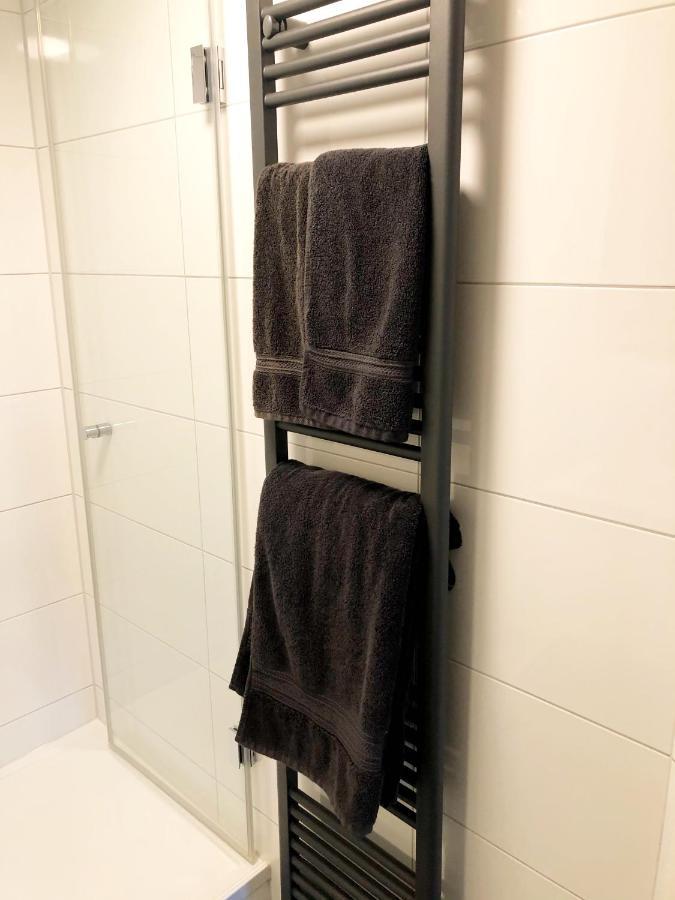 Lisas Gaestehaus Neckartenzlingen Екстериор снимка